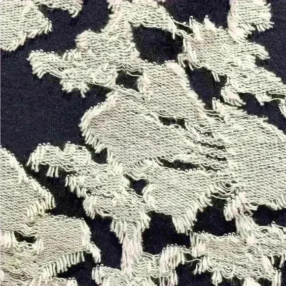 LOFT JACQUARD KNIT TOP SIZE MEDIUM - Picture 9 of 9